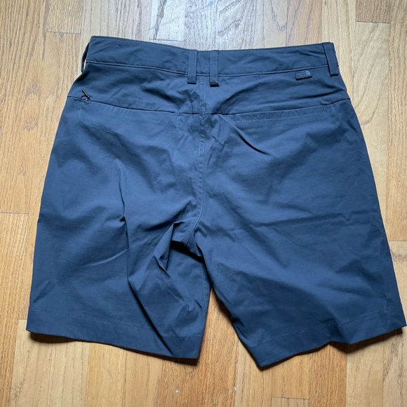 Mens North Face Hiking/Outdoor Recreation Shorts Size 32 Slate Gray 7” inseam - Picture 4 of 8